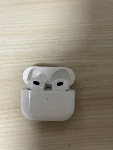 айрподс б у: AirPods 3 Оригинал 
Коробки нет. 
Состояние отличное. 
Любые проверки — 1