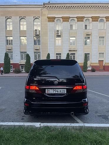 windom 2003: Toyota Estima: 2003 г., 3 л, Автомат, Газ, Минивэн — 4