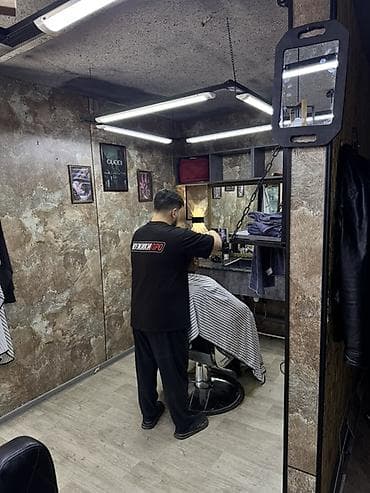 кресло парикмахерское бу: 📢 Продаётся готовый бизнес – Барбершоп + арендный доход. Можно и под — 5