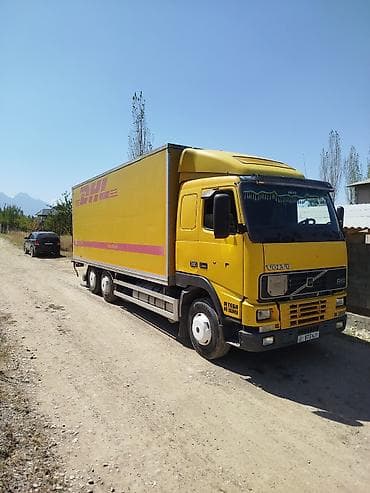 Транспорт: Volvo FH12 380 — бортовой фургон (изотермический/тент-жолтый тип — 1