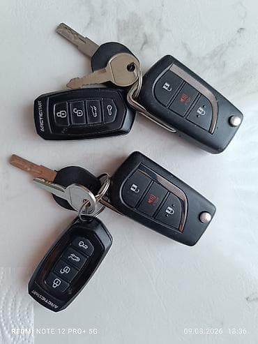 range rower: Toyota RAV4: 2021 г., 2.5 л, Автомат, Бензин, Кроссовер — 8