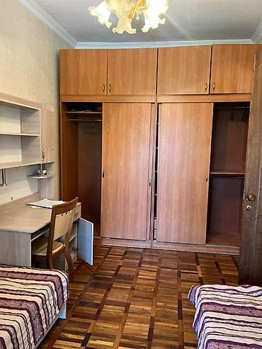 дома на продажу бишкек: 3 комнаты, 95 м², Сталинка, 3 этаж, Косметический ремонт — 9
