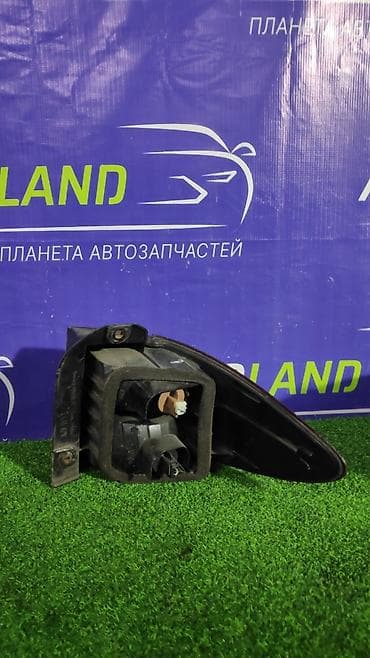 estima: Задний левый стоп-сигнал Toyota 2003 г., Б/у, Оригинал, Япония — 2