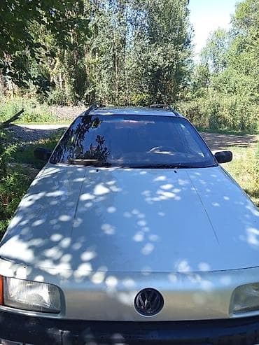 Volkswagen Passat: 1992 г., 1.8 л, Кол менен иштөөчү, Универсал — 3