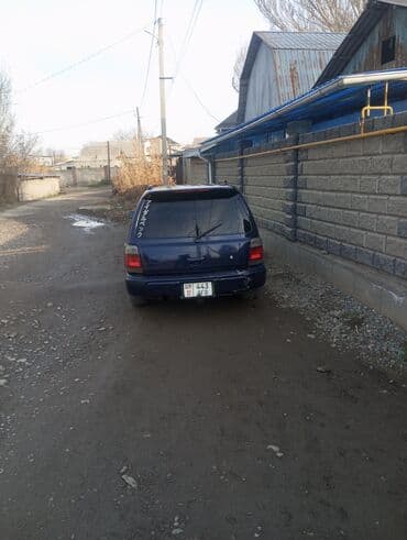 Subaru Forester: 1997 г., 2 л, Автомат, Газ, Универсал