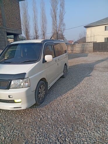 срочно продам авто в связи с переездом: Honda Stepwgn: 2002 г., 2 л, Автомат, Бензиновая, Минивэн — 2