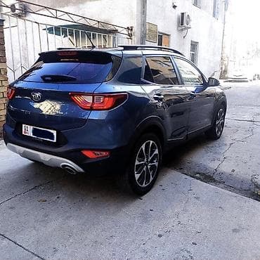 срочно продаю афто: Kia Stonic: 2017 г., 1.6 л, Автомат, Дизель, Кроссовер — 3