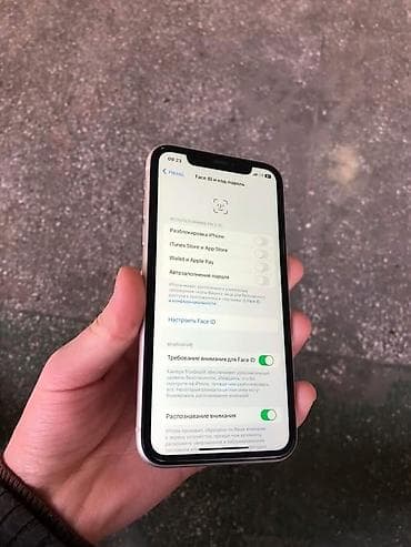 macbook m1 air: IPhone 11, Б/у, 64 ГБ, Белый, Зарядное устройство, Чехол, 78 % — 2