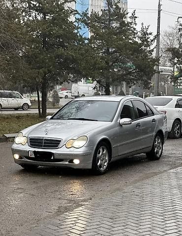 Mercedes-Benz C-Class: 2000 г., 3.2 л, Типтроник, Бензин, Седан