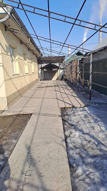 Бөлмөлөр: Үй, 180 м², 7 бөлмө, Менчик ээси, Евро оңдоо — 7