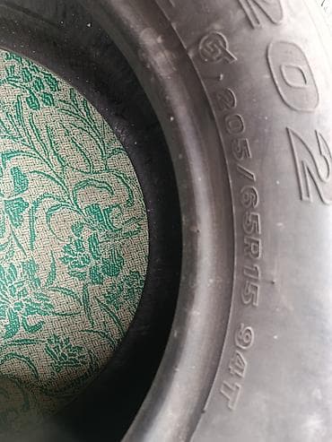 зимный сапок: Шины 205 / 65 / R 15, Б/у, Комплект, Maxxis — 6