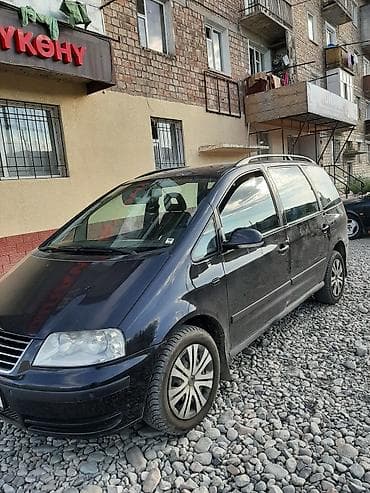 Volkswagen Sharan: 2005 г., Вэн/Минивэн