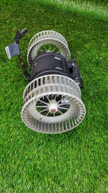 e61: Мотор печки отопителя бмв е60 е61 Номер запчасти: Мотор печки — 2