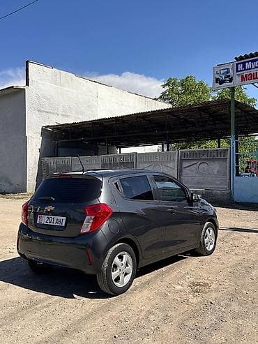 солярис 2020: Chevrolet Spark: 2020 г., 1 л, Автомат, Бензин, Хэтчбэк — 6