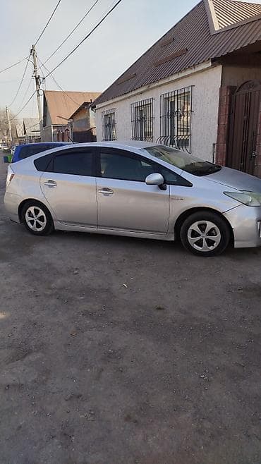 Toyota Prius: 2012 г., Вариатор, Гибрид, Лифтбек