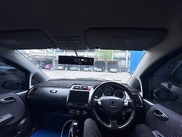 honda civic ferio: Honda Fit: 2003 г., 1.5 л, Хэтчбэк — 5
