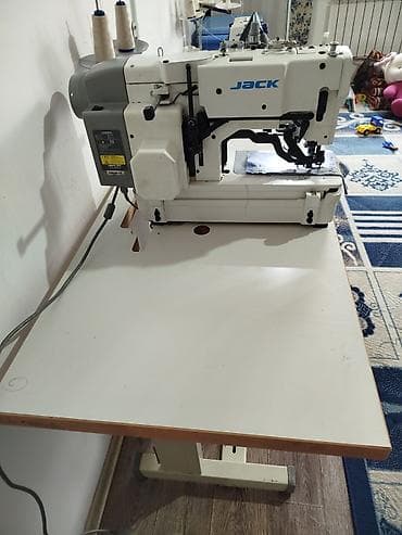 Оборудование для швейных цехов: Промышленная петельная швейная машина JACK (автомат для выполнения — 6