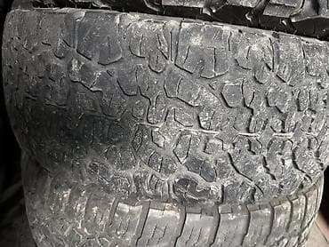 грязевые колеса: Шины 265 / 65 / R 17, Всесезонная, Б/у, Комплект, Внедорожные (АТ/МТ), Япония, BFGoodrich — 4