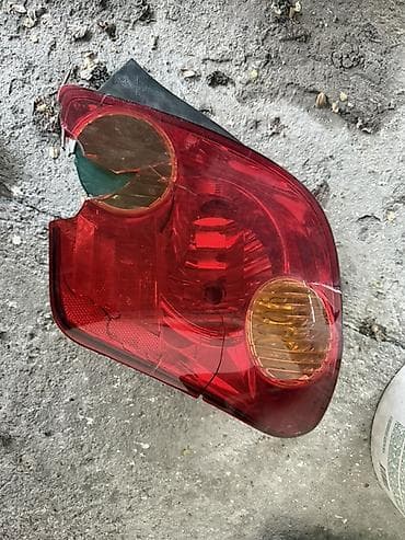 телевизор с большим экраном: На ист ist Задний фонарь (левый) для легкового автомобиля.
Сломан на и — 1