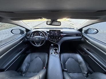 с4 2: Toyota Camry: 2021 г., 2.5 л, Автомат, Гибрид, Седан — 8