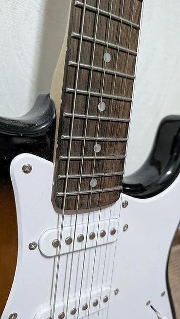 squier: Fender Squier Sonic 🇮🇩 indonesia! Гитара все, что надо для игры — 5