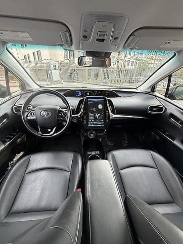 second tech: Toyota Prius: 2020 г., 1.8 л, Вариатор, Гибрид, Хэтчбэк — 4