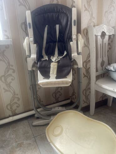 плетенные кресла: Chicco, состояние хорошее нужно только помыть — 1