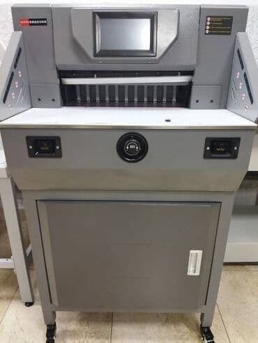 оборудование для типографии: Гильотинный резак 460 V8 Описание: Автоматический программируемый — 1