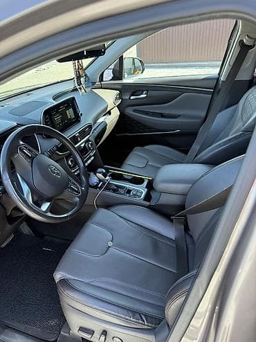 Продажа авто: Hyundai Santa Fe: 2018 г., 2 л, Автомат, Дизель, Внедорожник — 8