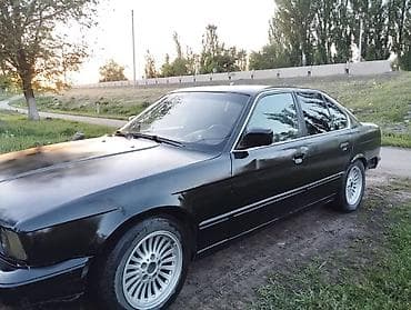 mini kuper: BMW 5 series: 1992 г., 2 л, Механика, Бензин, Седан — 4