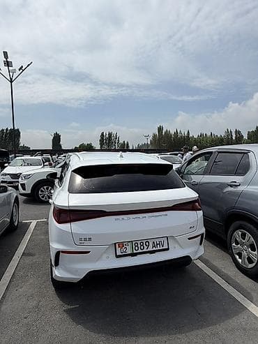 bye e5: BYD E2: 2025 г., Автомат, Электромобиль, Хэтчбэк — 2