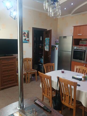 продается дом караколе: Үй, 292 кв. м, 4 бөлмө, Менчик ээси — 20