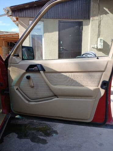 e star: Mercedes-Benz E-Class: 1988 г., 2.3 л, Механика, Бензин, Седан — 10