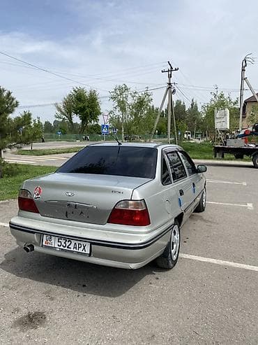 Daewoo Nexia: 2007 г., 1.6 л, Механика, Бензин, Седан