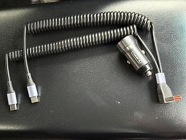 Уюлдук телефондор жана аксессуарлар: Автомобильное зарядное устройство с пружинным кабелем и двумя — 1