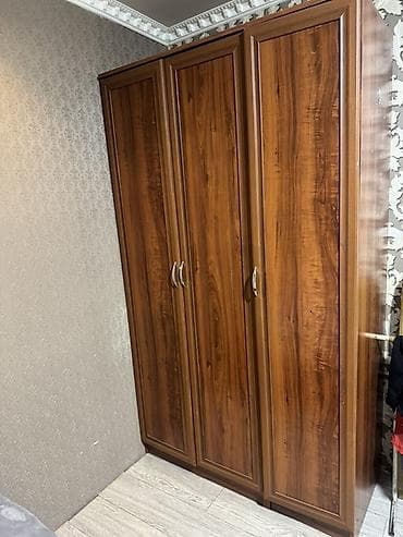 бушный спалный: Продаю б/у спальный гарнитур в хорошем состоянии кровать без матраса — 1