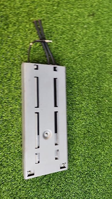 srv 2: Эл блок антенны е39 65 90 8 —385 —447 Год 2000 В отличном состоянии — 3