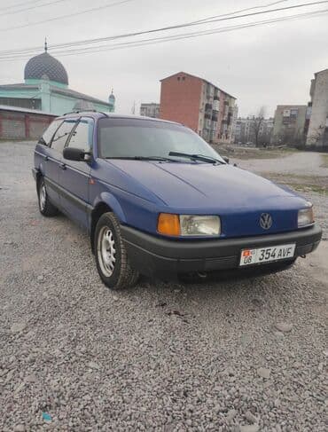 Volkswagen Passat Variant: 1989 г., Механика, Газ, Универсал