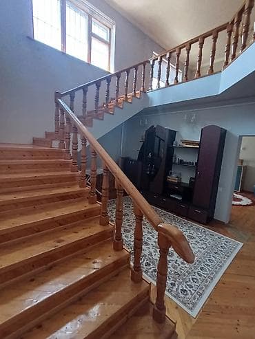 дома с большим участком: Дом, 270 м², 7 комнат, Собственник, Старый ремонт — 3