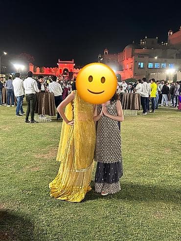 smart folio: Костюм праздничный, размер М-L 
5000сом. Торг уместен — 2