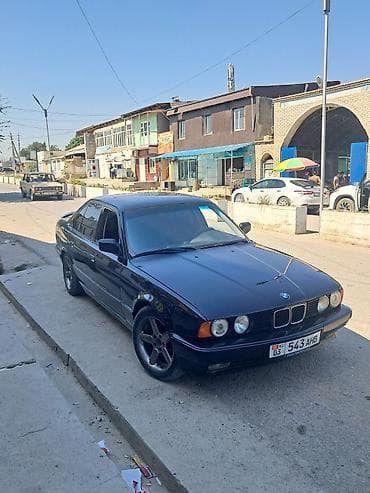 Транспорт: BMW 5 series: 1991 г., 2 л, Механика, Бензин, Седан — 1