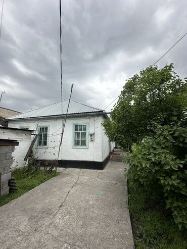 дом в кенеш: Дом, 49 м², 4 комнаты, Собственник, Старый ремонт — 2