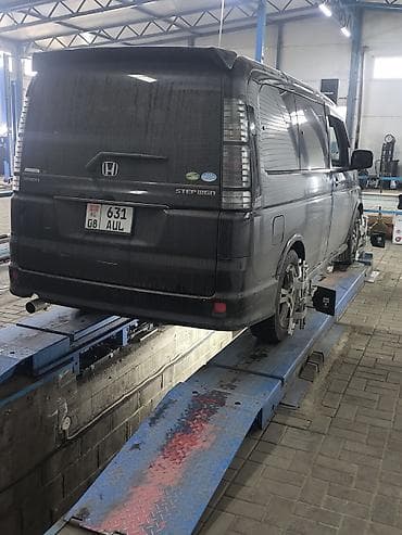 сокулук авто: Honda Stepwgn: 2005 г., 2.4 л, Автомат, Газ, Вэн/Минивэн — 5