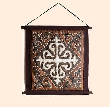 Декор и интерьер: Национальные стеганные панно. Материал - натуральный шелк. Размеры 35 — 1