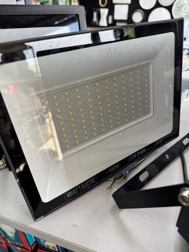 мощные садовые фонари на солнечных батареях: Светодиодный прожектор Horoz Electric мощностью 100 Вт. Предназначен — 1