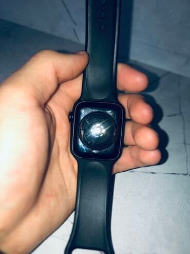 ретми 9 а: Смарт-часы в классическом черном цвете с прямоугольным корпусом и — 3