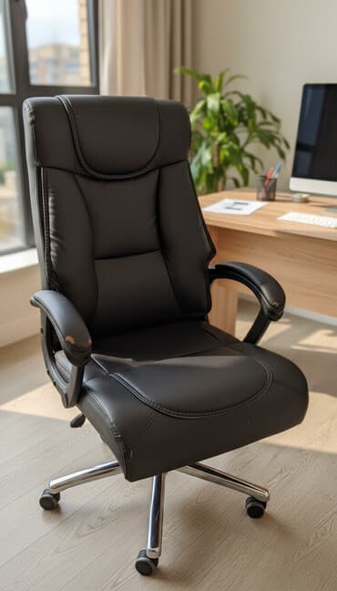 эргономичная офисная мебель: Офисное кресло, С колесиками, цвет - Коричневый, Экокожа — 1