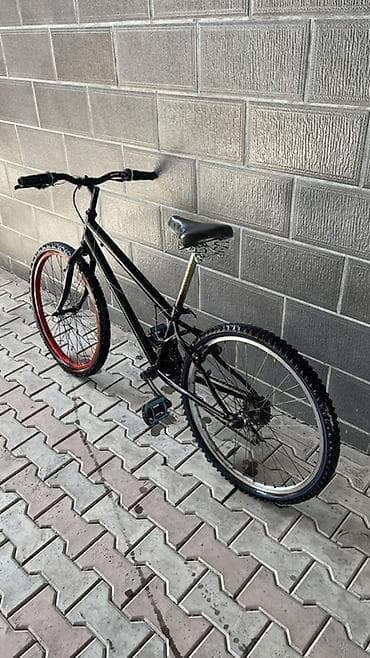 Велосипед городско-горный (ригид), стальная рама, классическая