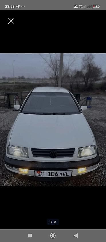 Продажа авто: Volkswagen Vento: 1994 г., 2 л, Механика, Бензин, Седан — 3