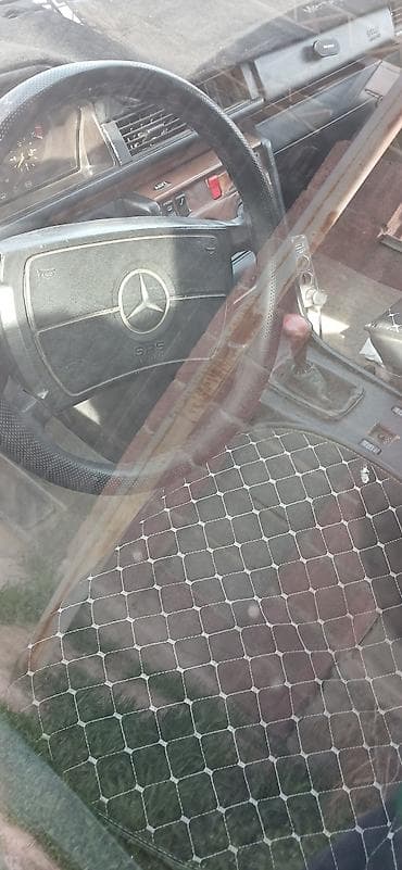 ml 163: Mercedes-Benz W124: 1992 г., 2.3 л, Ручные, Бензин, Седан — 1